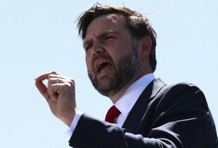 росія забагато вимагає для припинення війни проти України - Венс