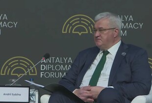 Українська стійкість не має бути виправданням для нескінченної війни - головне з зяав Сибіги в Анталії