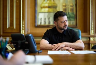 Антибалістичні ракети мають захищати людей, а не лежати на складах - Зеленський