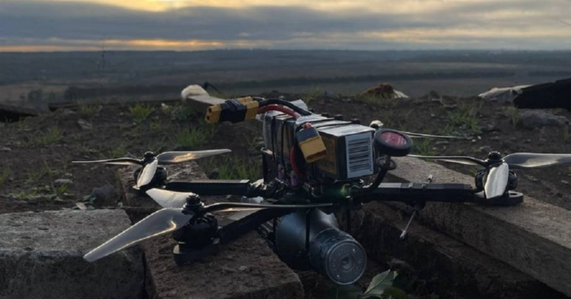 На Харківщині окупанти вдарили з FPV-дрона по вантажівці (фото)